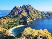 Komodo Island Private Day Tour – Luxury Island Hopping from Bali