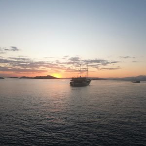 Komodo Island hopping Liveaboard