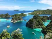 Komodo Cruise & Raja Ampat Island Hopping Tour with Flights 7D6N from Bali
