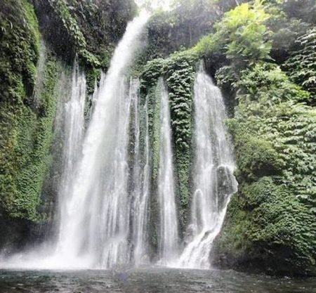 Bali Komodo Liveaboard, Lombok, Gili Islands & Nusa Penida Tour from Bali – 14 Days Luxury Archipelago Journey