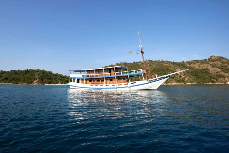 3 Days, 2 Night Komodo Tour Start From Labuan Bajo