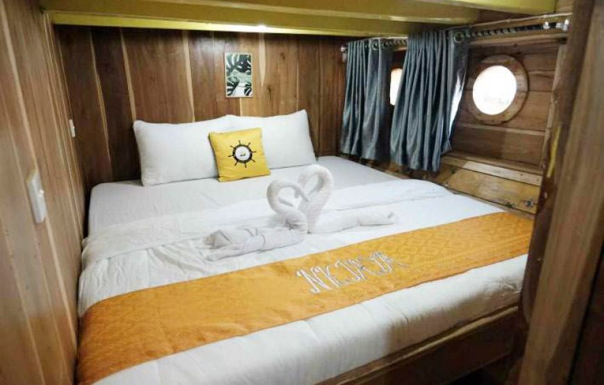 LUXURY PHINISI 6 – KOMODO LIVEABOARD, FROM BALI